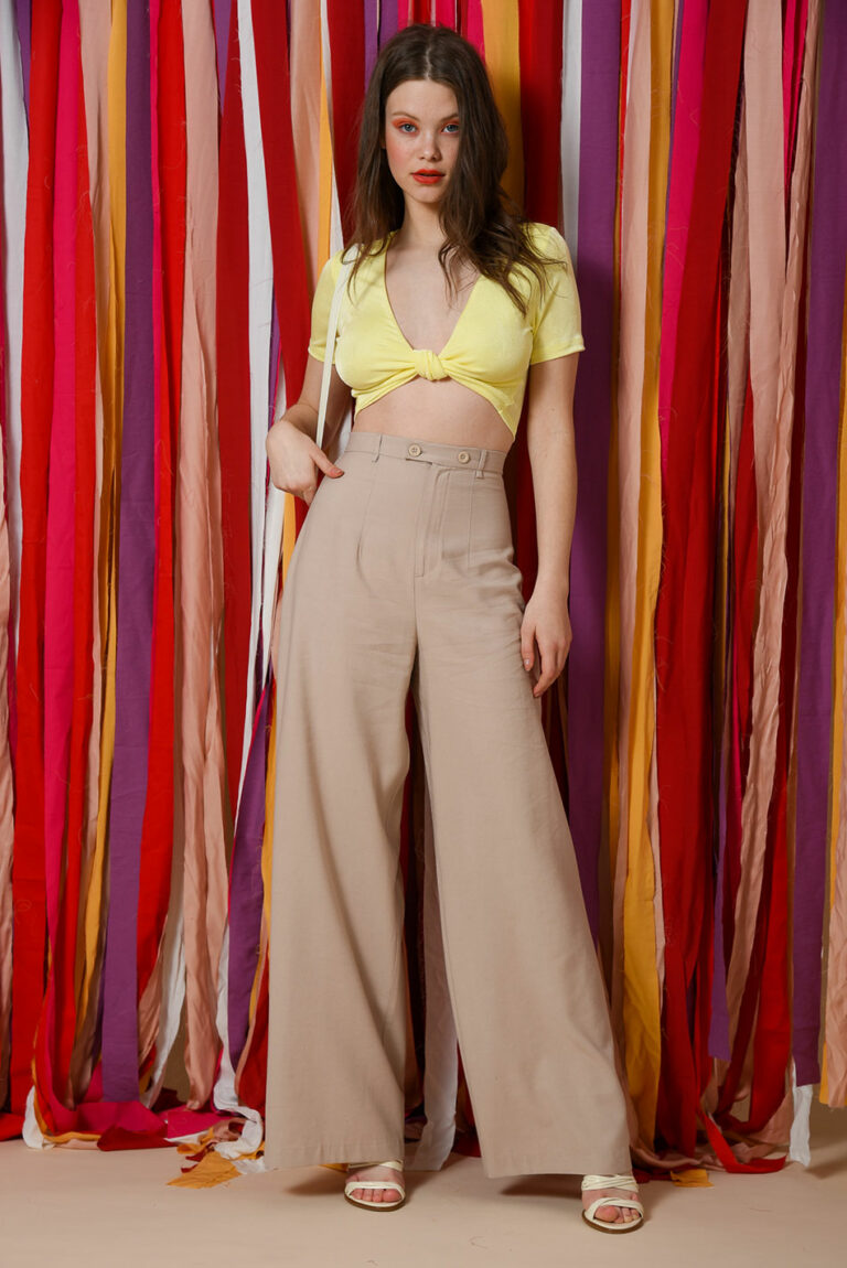 Arpyes Cocktail Cropped Top Banana