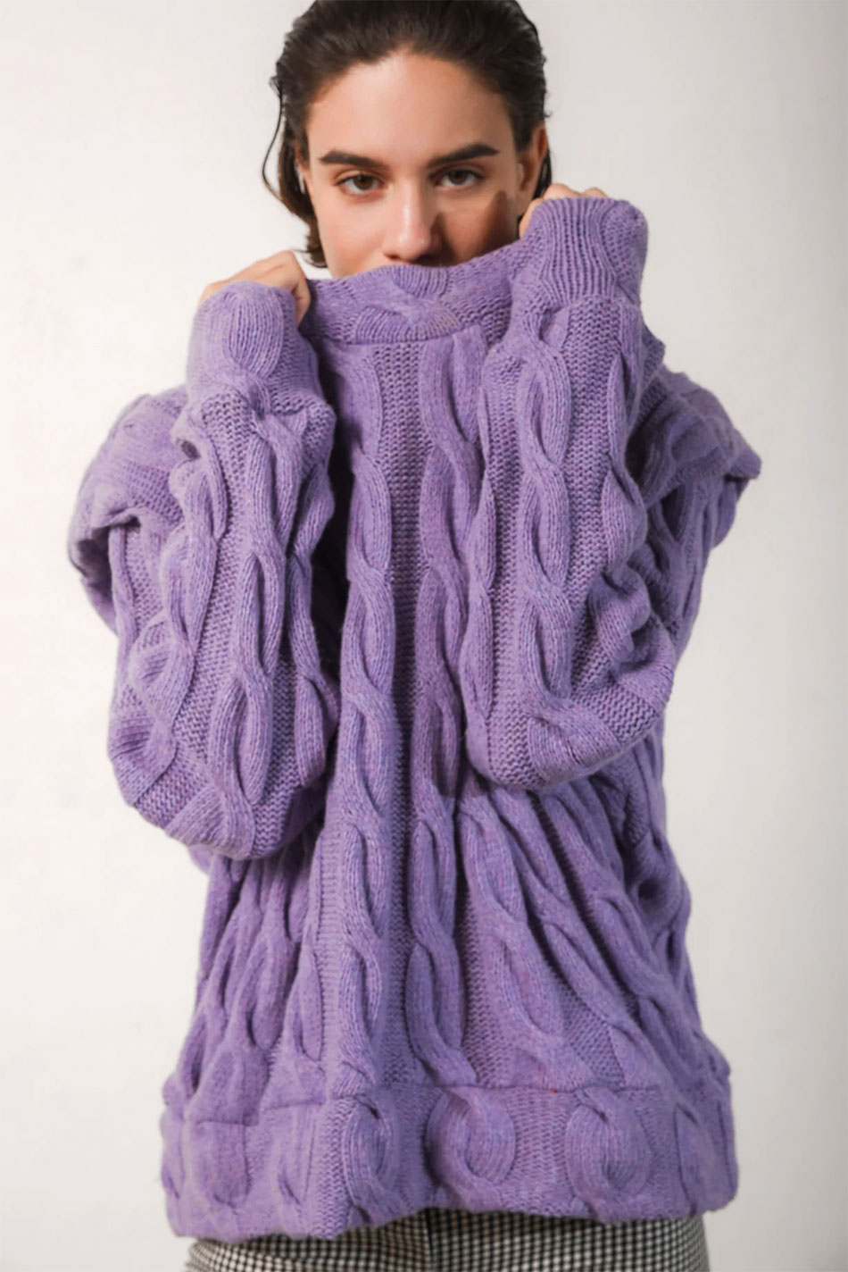 Arpyes Poem Pullover