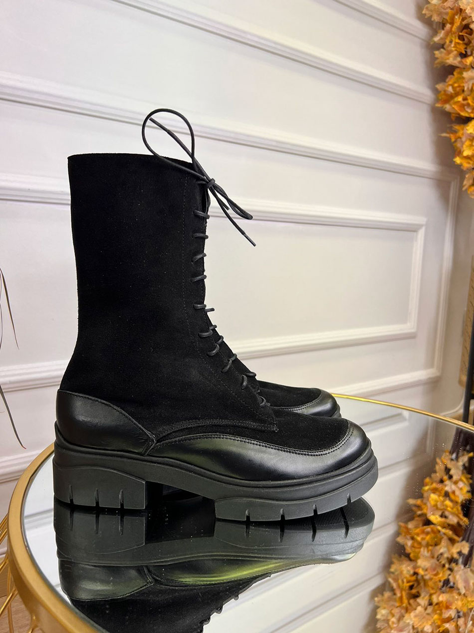 Bacali Morticia Leather Boots