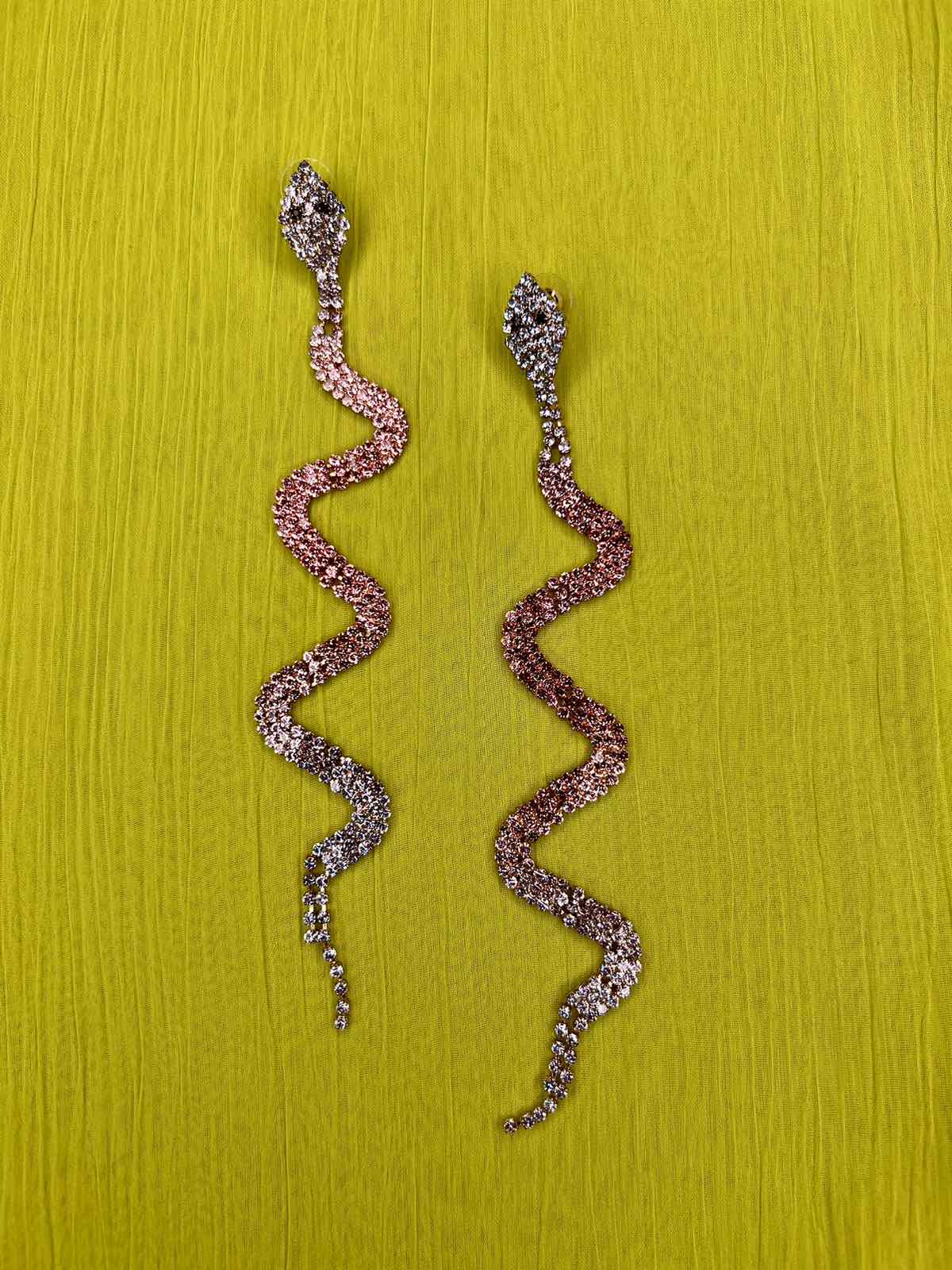 Babymilk Alondra Snake Earrings Light