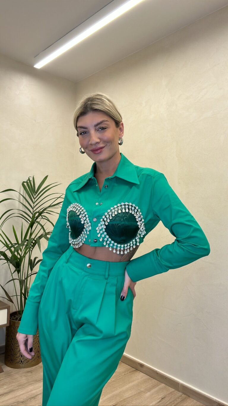 Milkwhite Cropped Shirt With Crystals Green