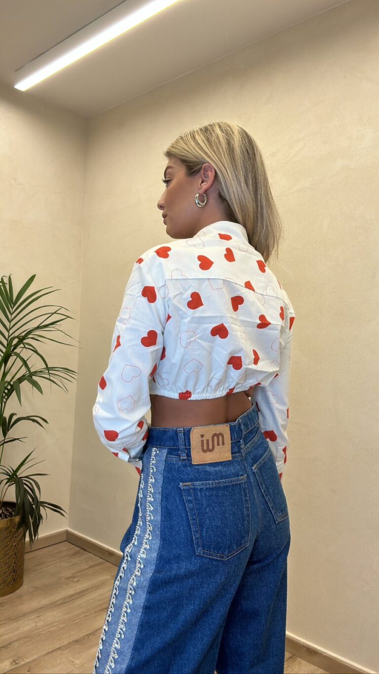 Milkwhite Cropped Shirt With Crystals hearts Red