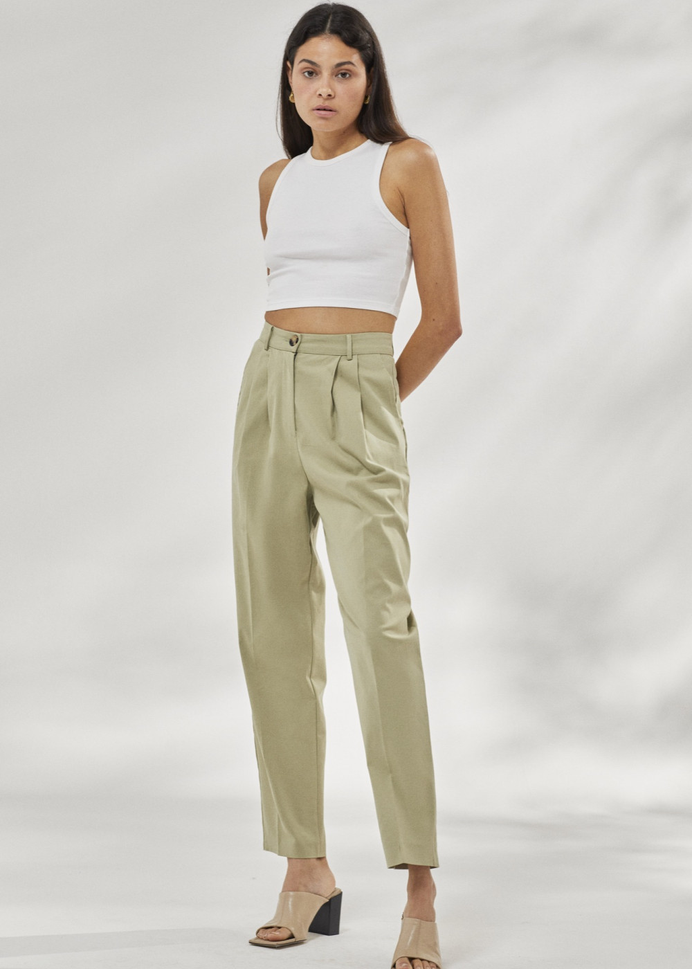 Babymilk | Totem Pleated Loose Cut Pants | Pants | Be Queen