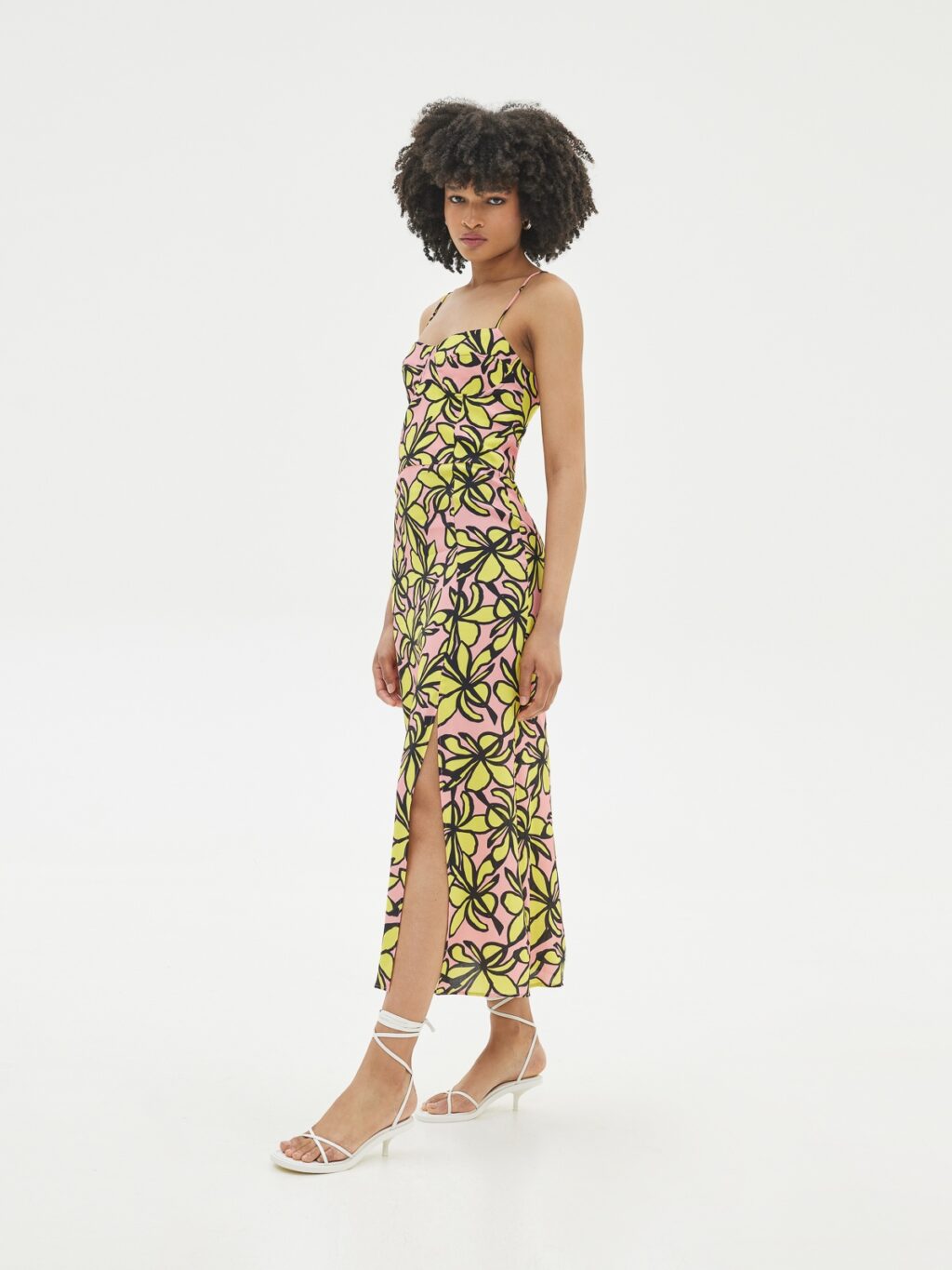 Love + Alicia Leona Floral Midi Dress