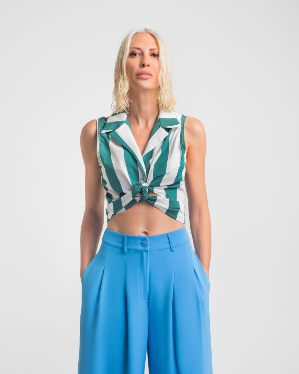 Mamoush Gina Cropped Trousers (Sky Blue)