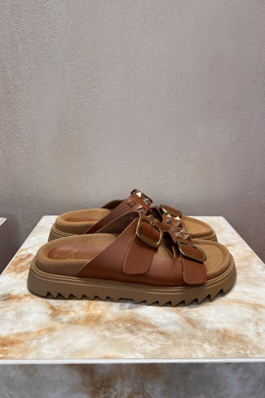 Deborah Tabac Leather Sandals