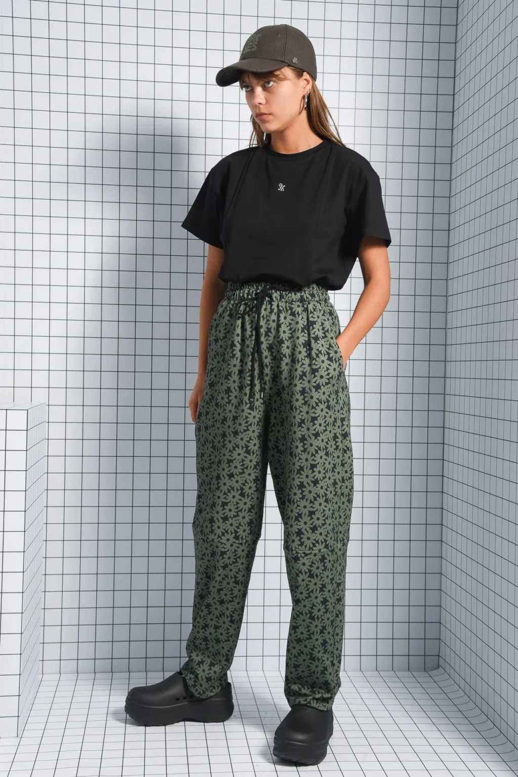 Spring Form Pants