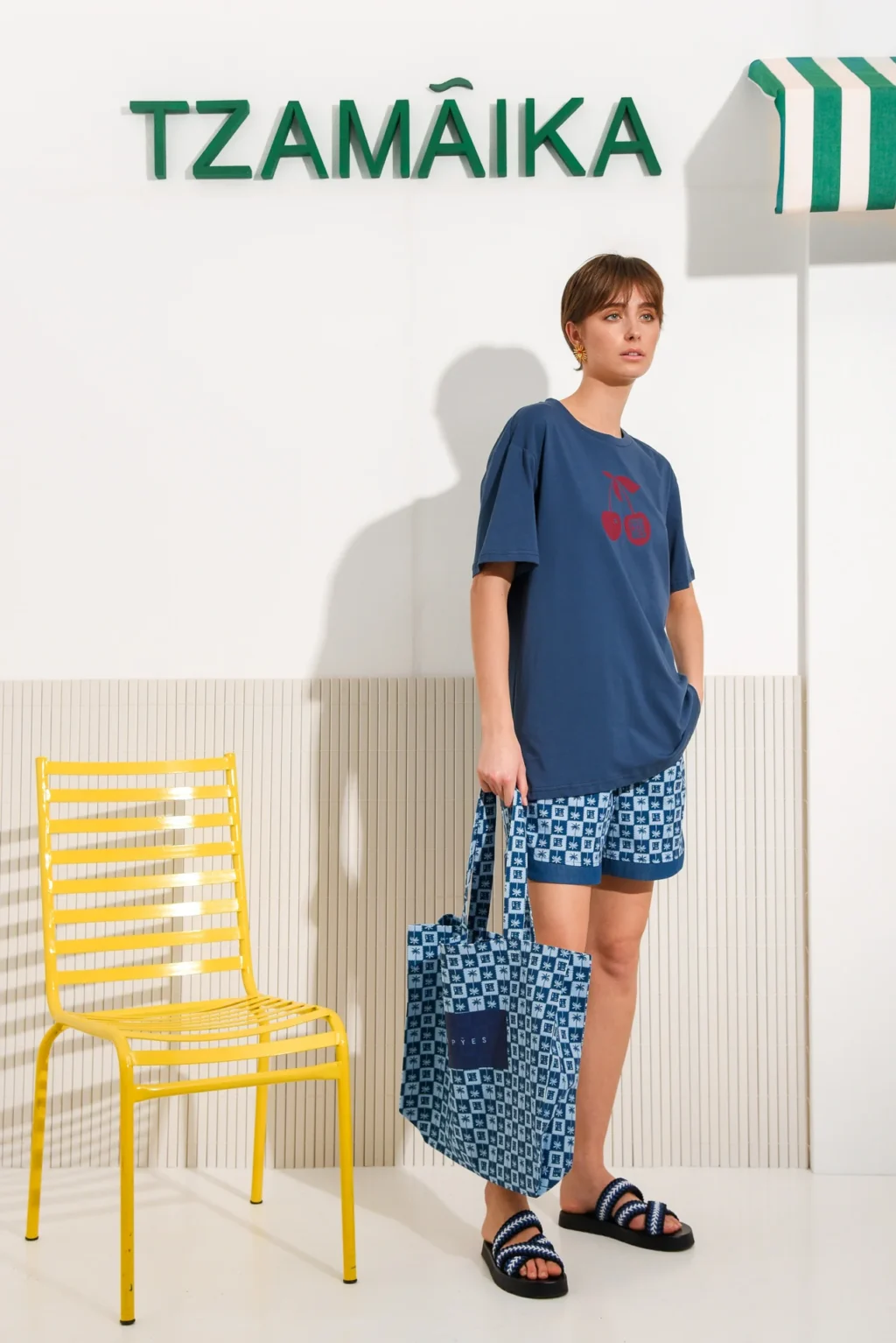 Palm Rum Tote Bag
