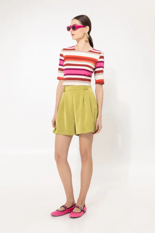 Short-Sleeve Crop Top Red Stripes